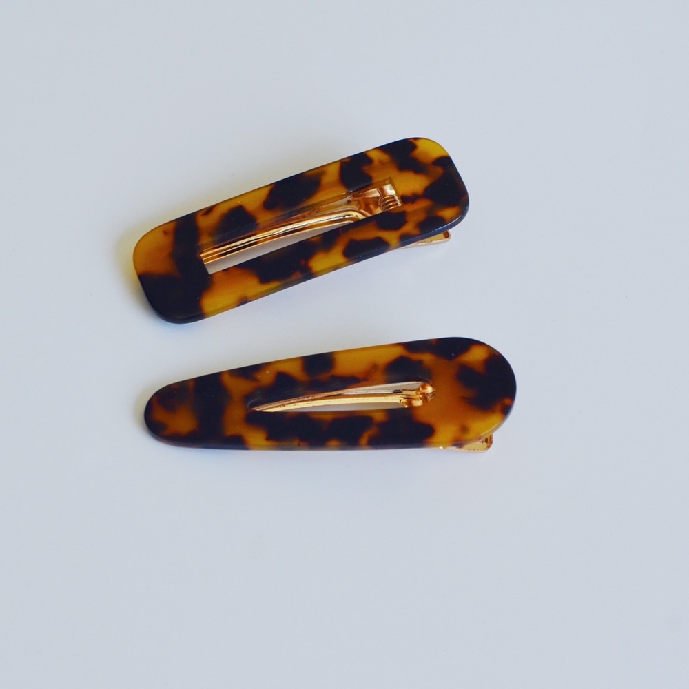 2 Pieces - Retro Tortoise Resin Hair Barrettes Set - Picture 6 of 8